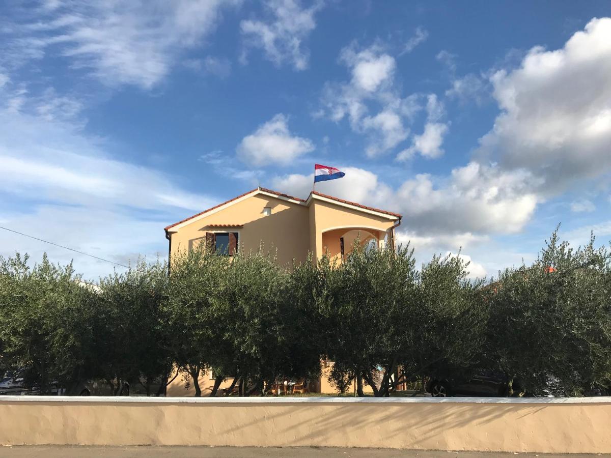 Apartmani Lavanda Vrsi Zewnętrze zdjęcie